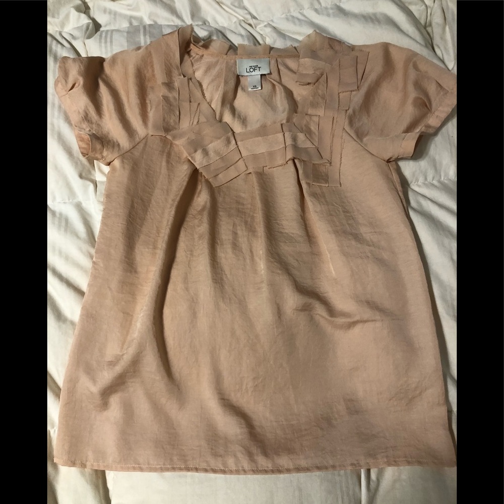Blush colored silky blouse from Loft. Size XS